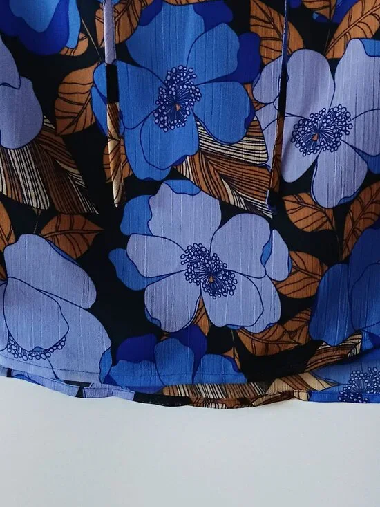 PLEIONE Blue and Beige Floral Blouse Size M ($14) - Picture 5 of 12